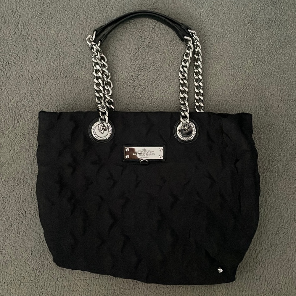 My flat in London jan headrick bag